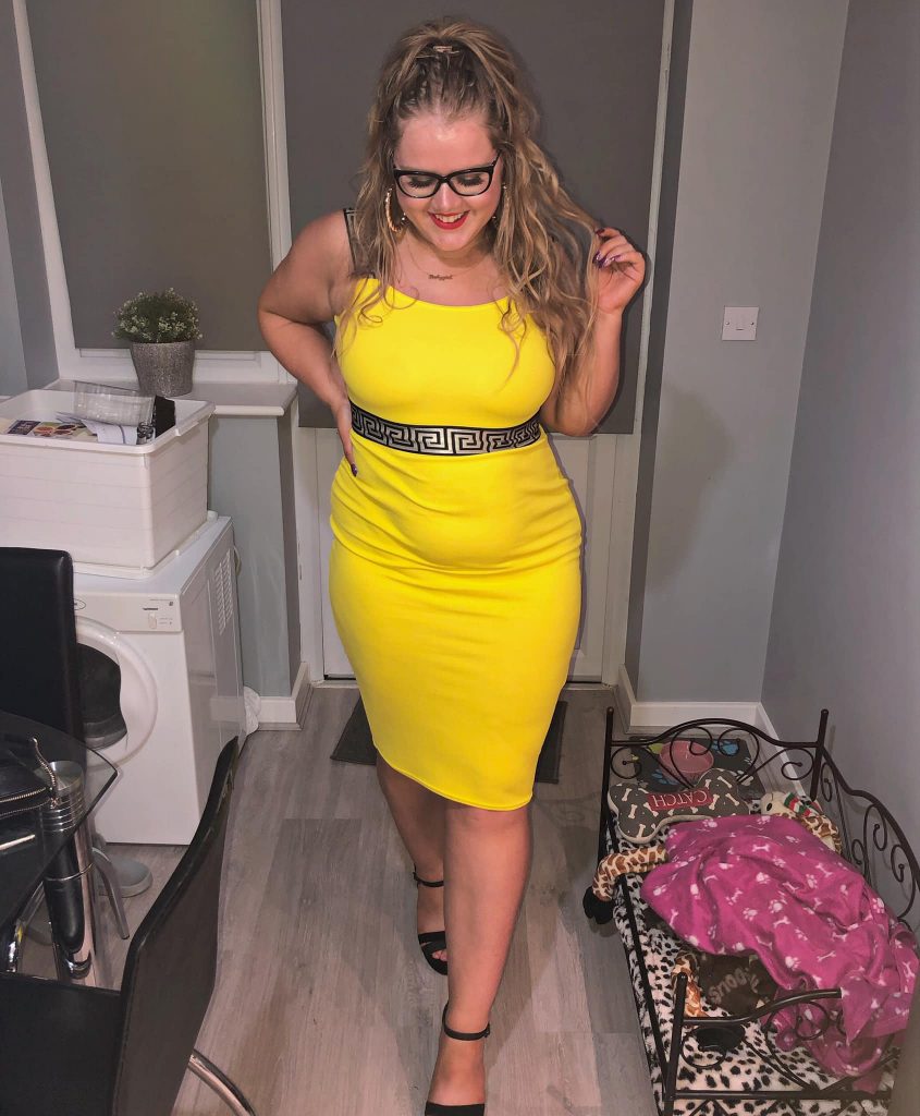 Florence Grace Curvefluencer